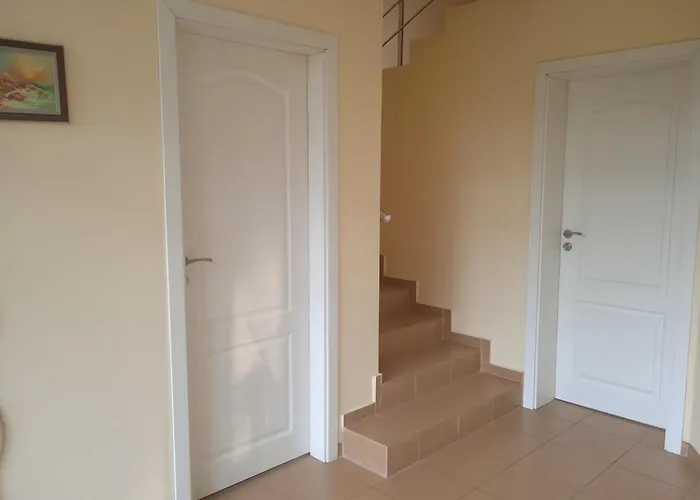 в непосредствена близост до плажа Apartament Burgas