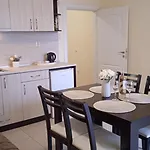 в непосредствена близост до плажа Apartman Burgasz