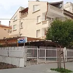 в непосредствена близост до плажа Burgasz