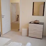 в непосредствена близост до плажа * Burgas City